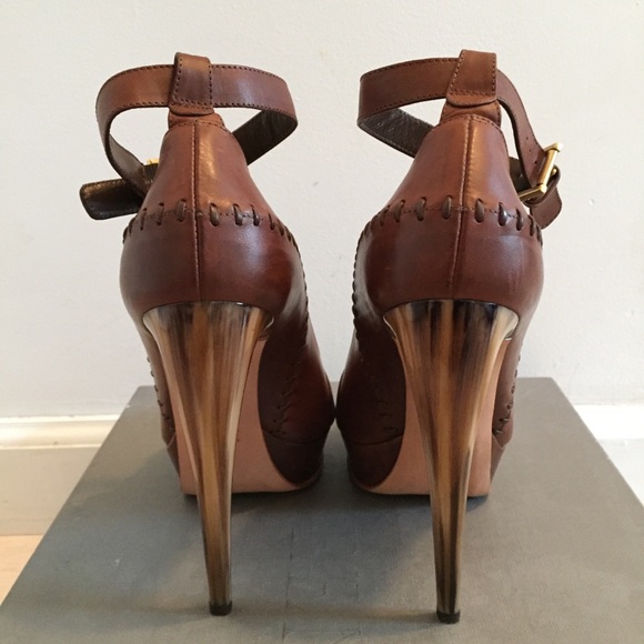 Alexander McQueen t-strap leather sandals SZ IT36 - Picture 3 of 8